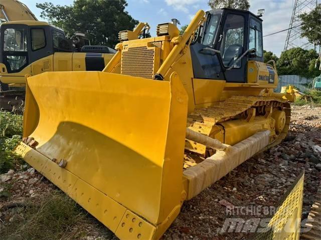 Komatsu D 85 Dozers - Tratores rastos