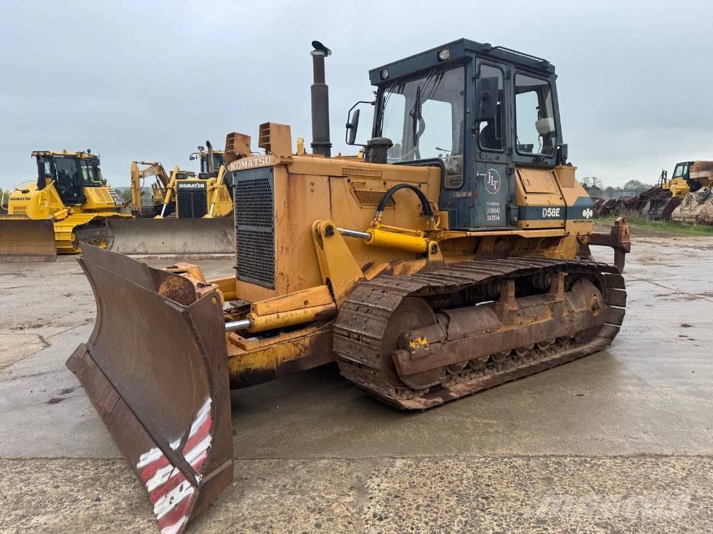 Komatsu D 58 E-1 Dozers - Tratores rastos