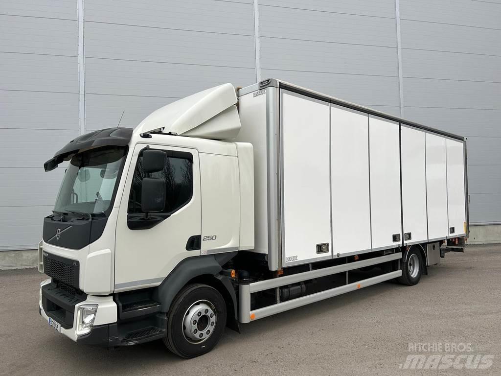 Volvo FL Camiões de caixa fechada