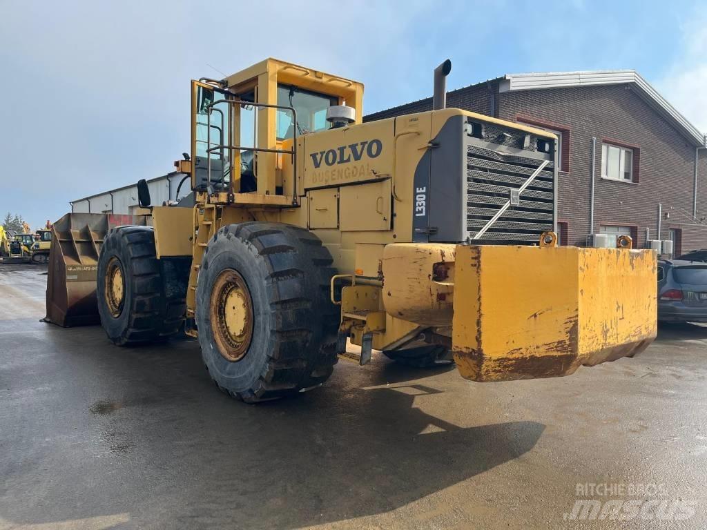 Volvo L 330 E Pás carregadoras de rodas