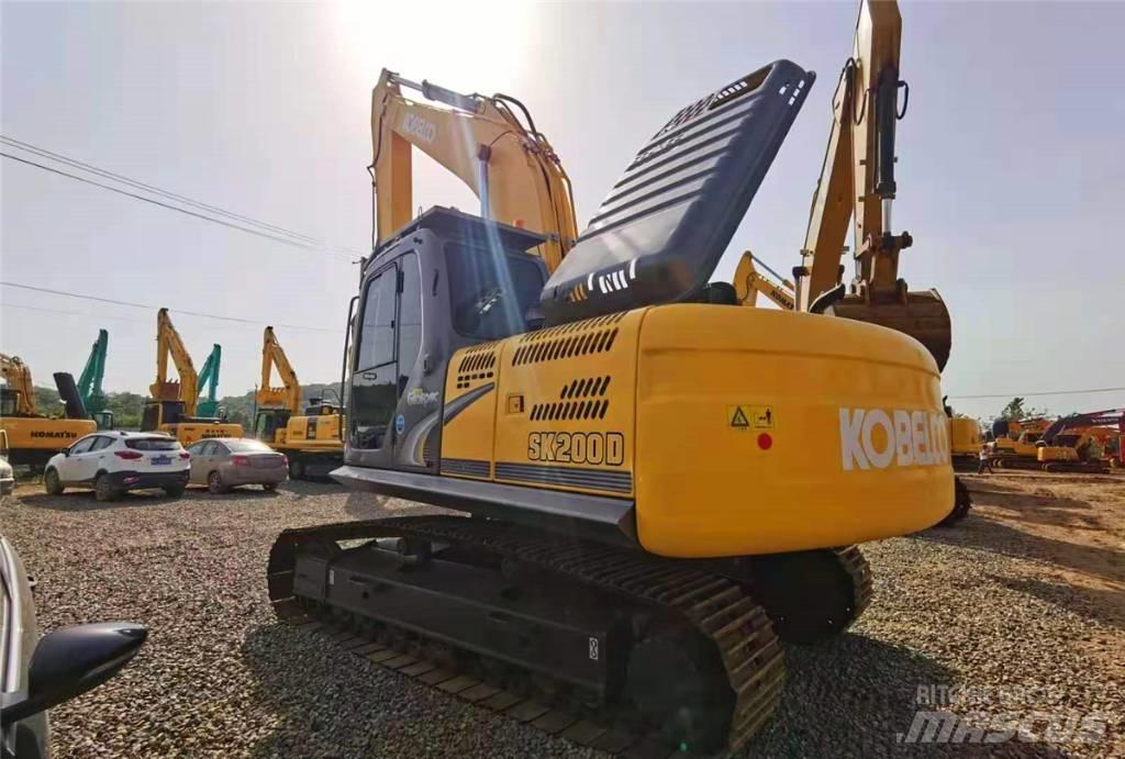 Kobelco SK 200-8 Escavadoras de rastos