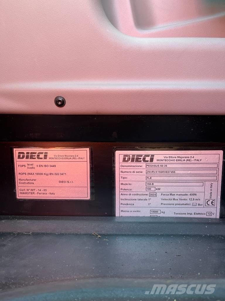 Dieci Pegaus 50.25 Manipuladores telescópicos