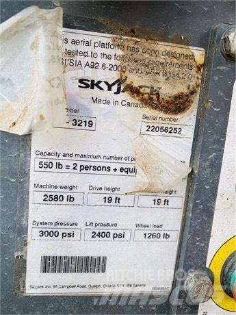 SkyJack SJ 3219 Elevadores de tesoura