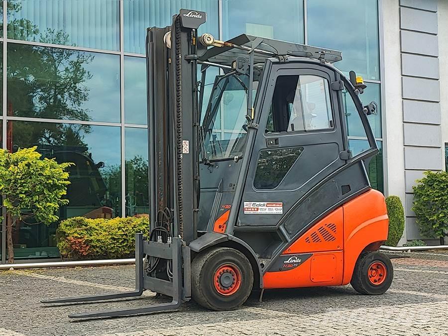 Linde H30T-02 Empilhadores a gás
