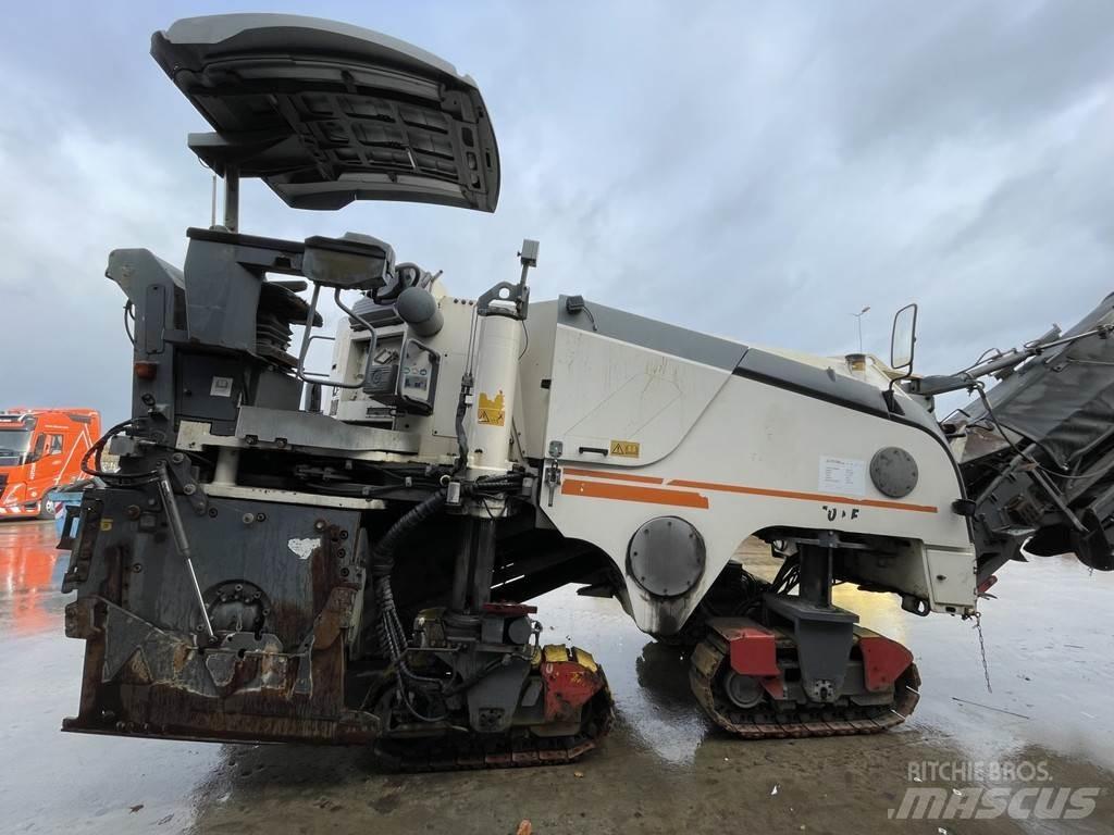 Wirtgen W 100 F Fresadoras de asfalto