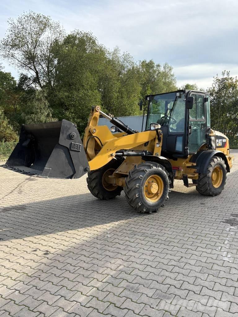 CAT 908M Pás carregadoras de rodas