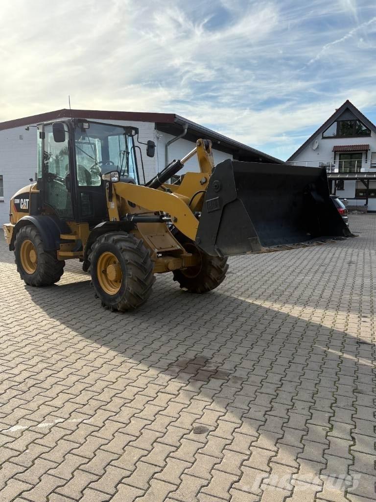 CAT 908M Pás carregadoras de rodas
