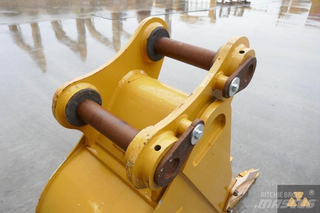 CAT 320 Bucket Baldes