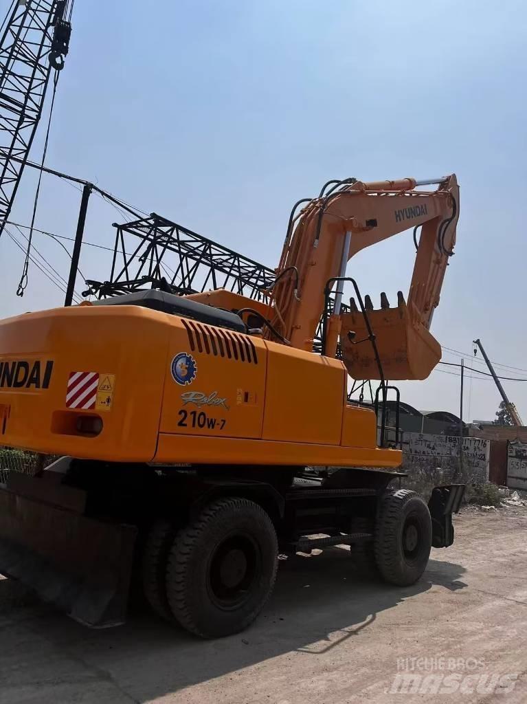 Hyundai 210w-9 Escavadoras de rodas