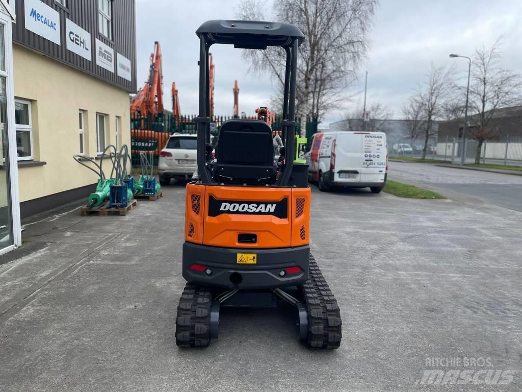 Develon DX 20 Z-7 Mini Escavadoras <7t