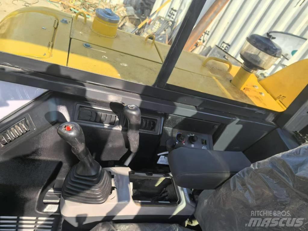 Komatsu PC 58 Escavadoras de rastos