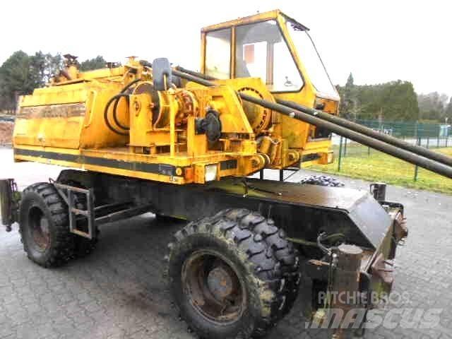 Sennebogen S 612 M Escavadoras reboque