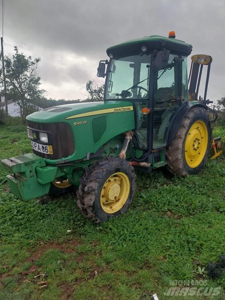 John Deere 5075 E Tratores Agrícolas usados