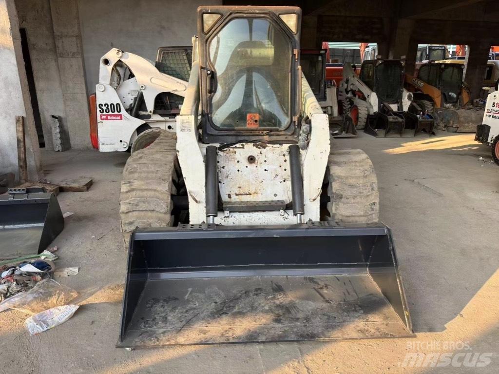 Bobcat S 330 Carregadoras de direcção deslizante