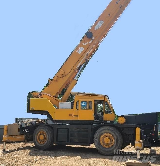Kato KR35H-V Gruas Fora-de-estrada