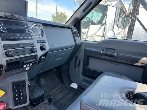 Ford F 750 Camiões de lixo