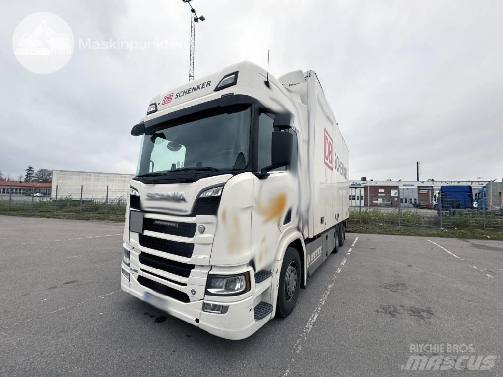 Scania R 580 Camiões de caixa fechada