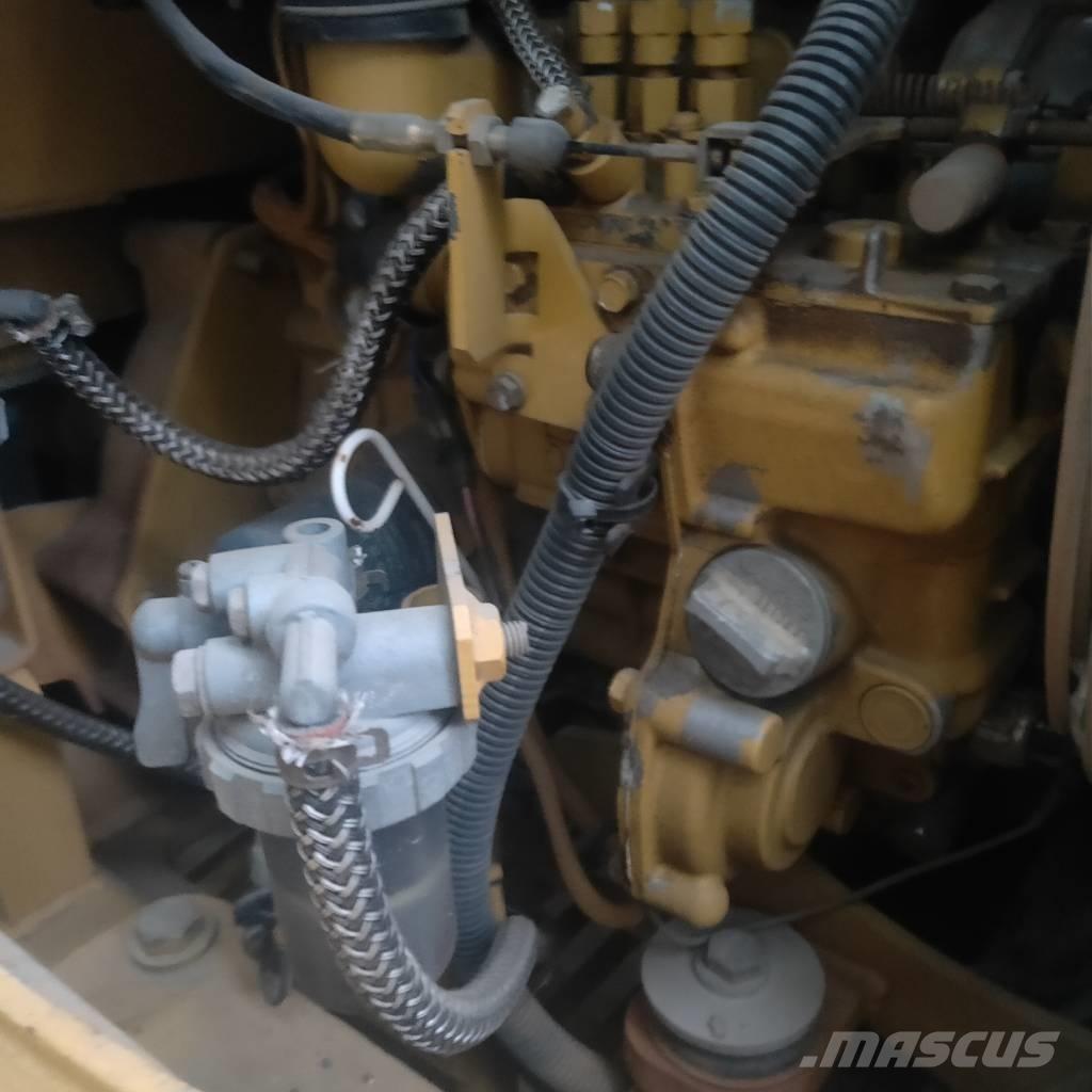 CAT 302CR Mini Escavadoras <7t