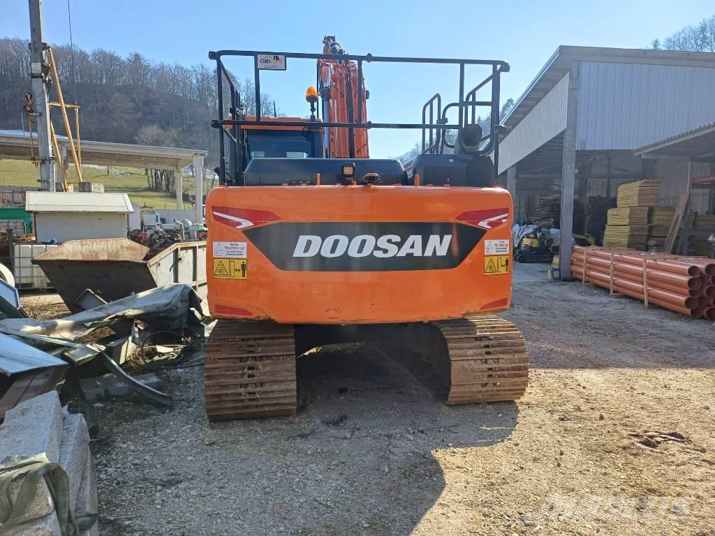 Doosan DX140LC-7 Escavadoras de rastos