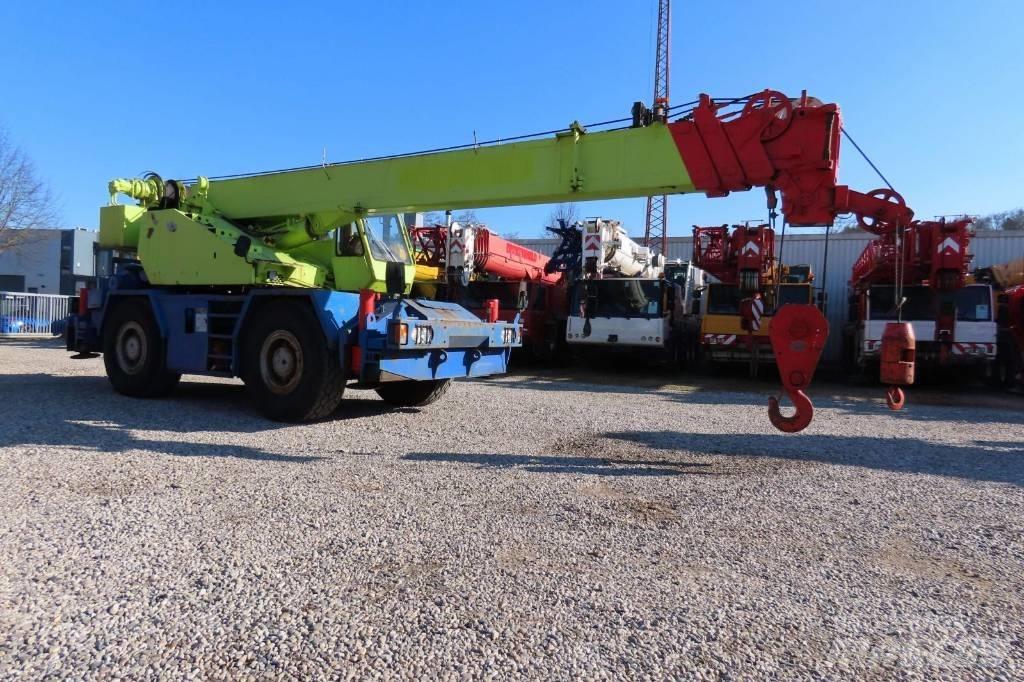 Tadano TR 250 E Gruas Fora-de-estrada