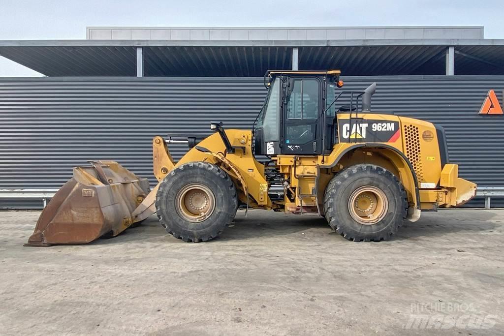 CAT 962M Pás carregadoras de rodas