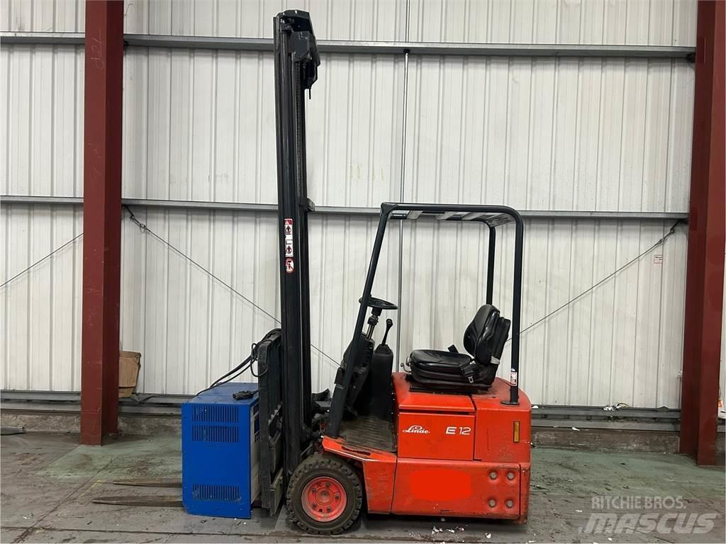 Linde E12Z-02 Empilhadores eléctricos
