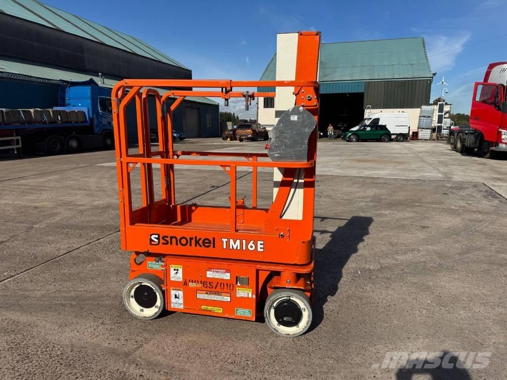 Snorkel TM 16E Plataformas de Mastro Vertical