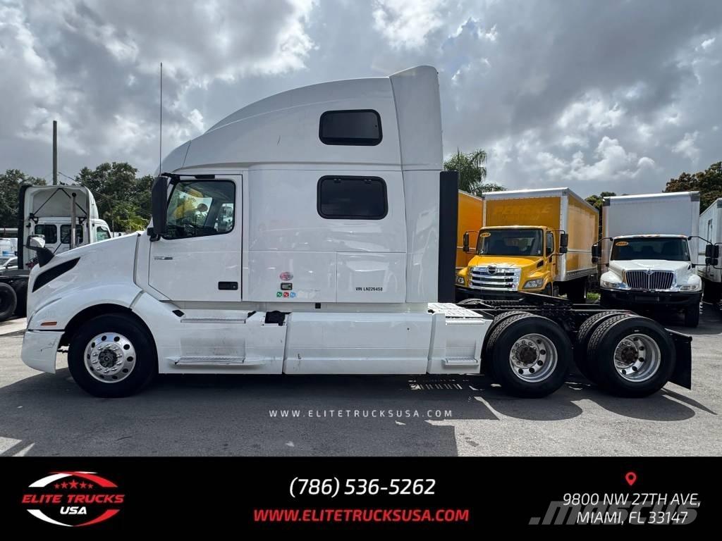 Volvo Commercial VNL Tractores (camiões)