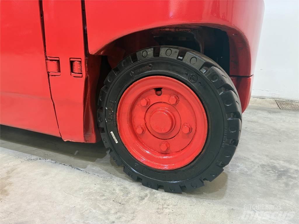 Linde E20PH 02 Empilhadores eléctricos