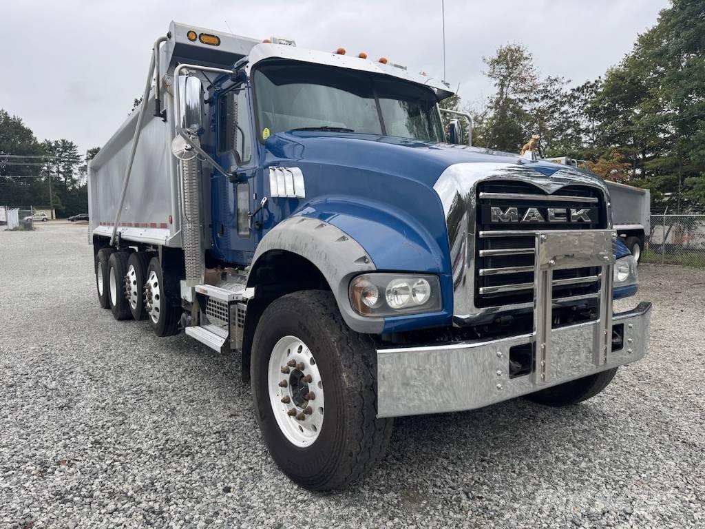 Mack Granite 64FR Camiões basculantes