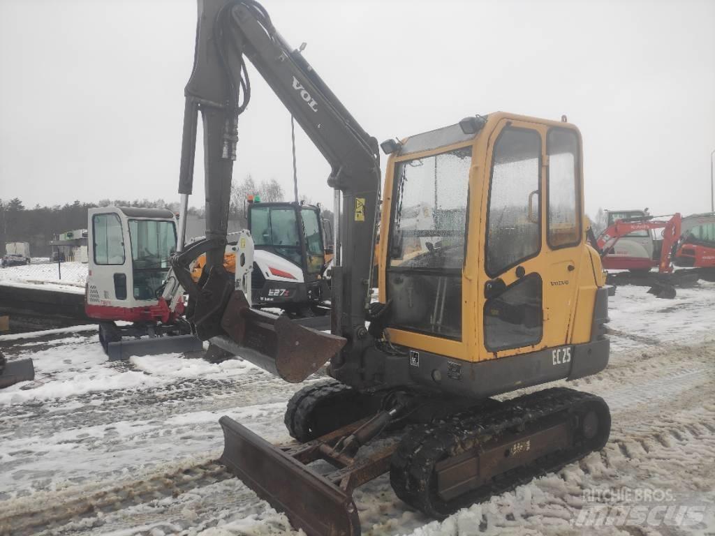 Volvo EC 25 Mini Escavadoras <7t