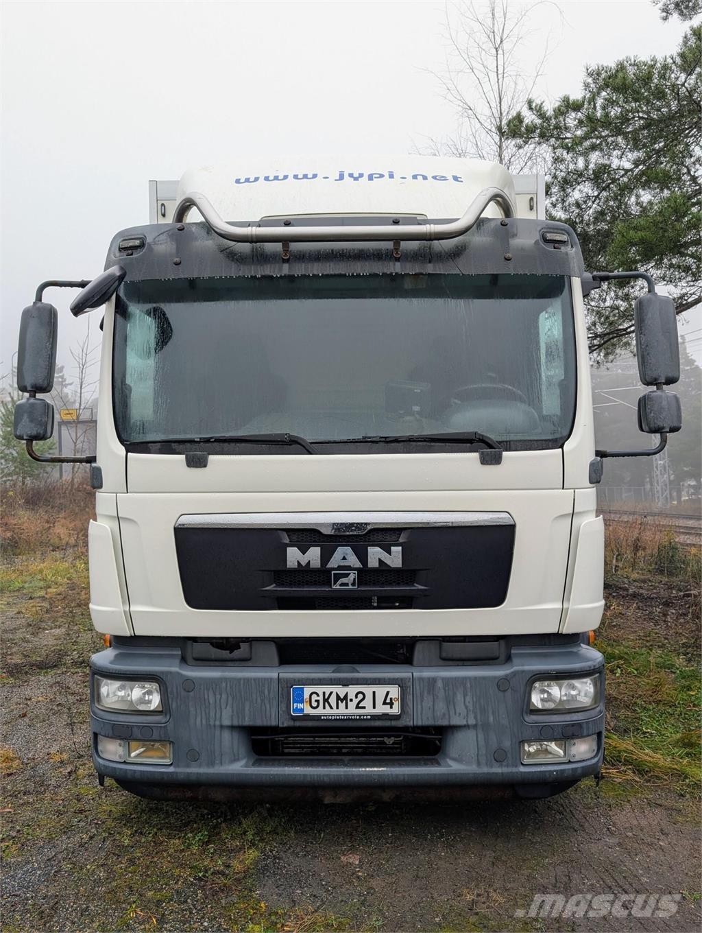 MAN TGM 15.250 Camiões de caixa fechada