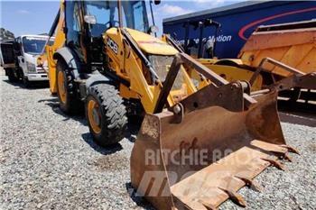 JCB 3CX 4X4 Retroescavadoras