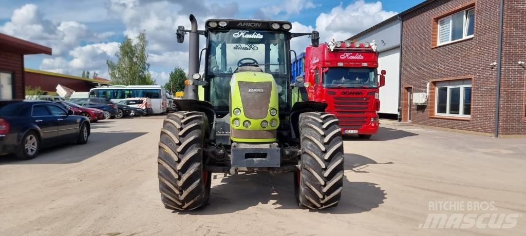 CLAAS Arion 640 Tratores Agrícolas usados