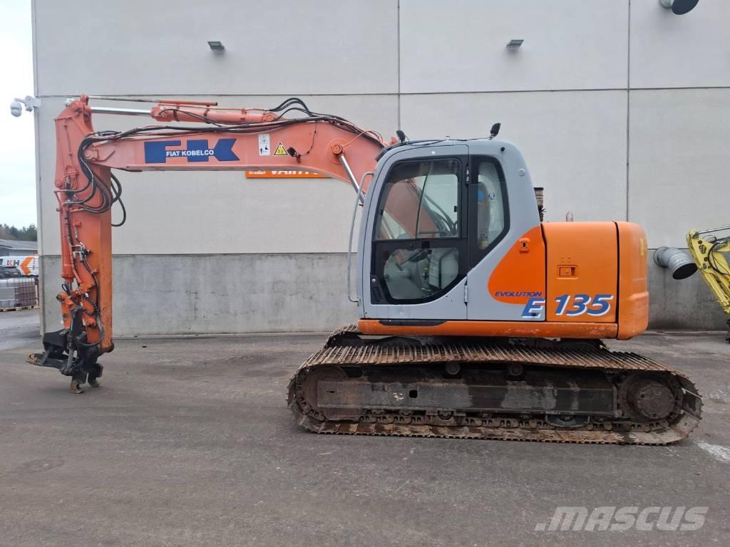 Fiat-Kobelco E 135 Escavadoras de rastos