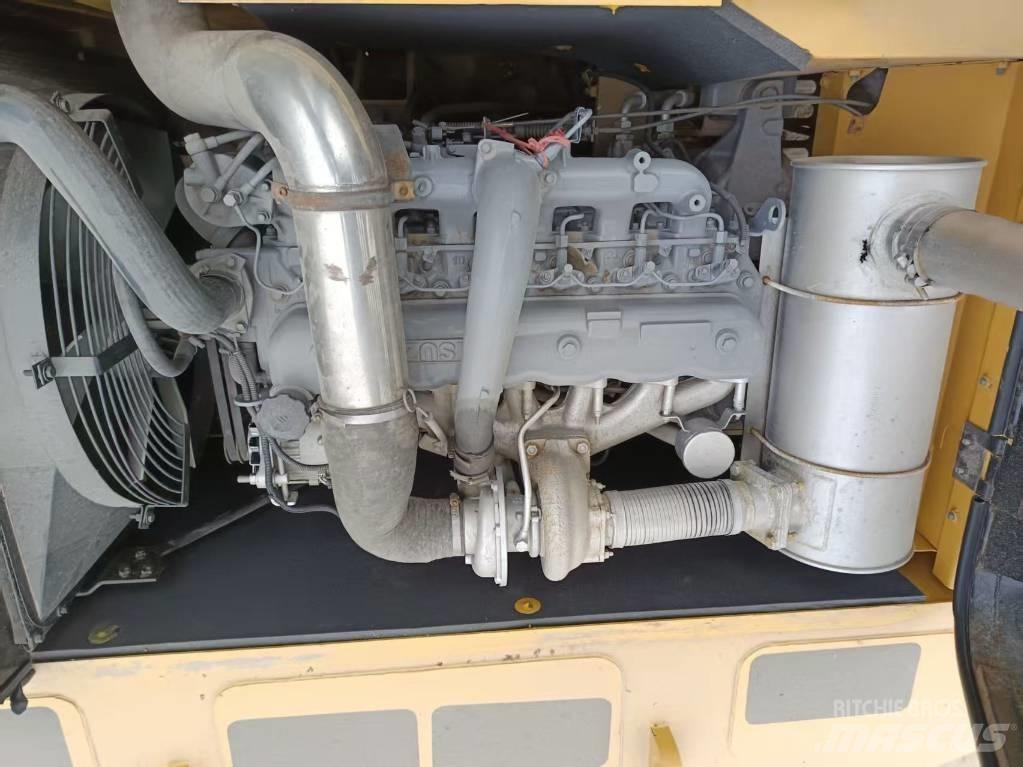 XGMA XG825LC Escavadoras de rastos