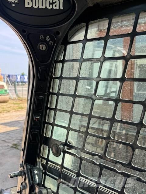 Bobcat S 450 Carregadoras de direcção deslizante