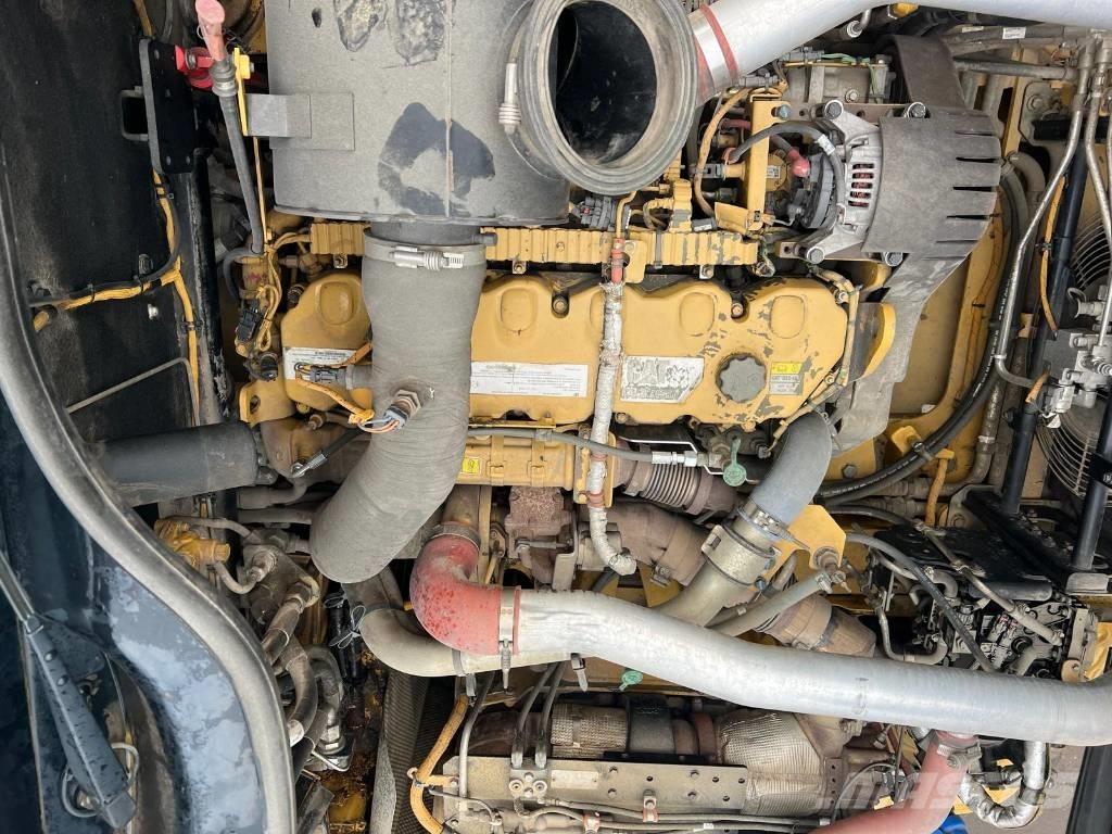 CAT 725 C Camiões articulados