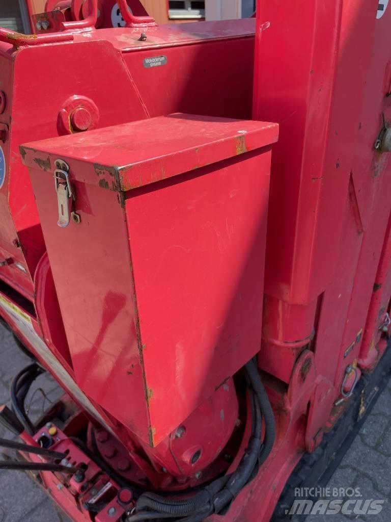 Unic URW-095 Mini gruas