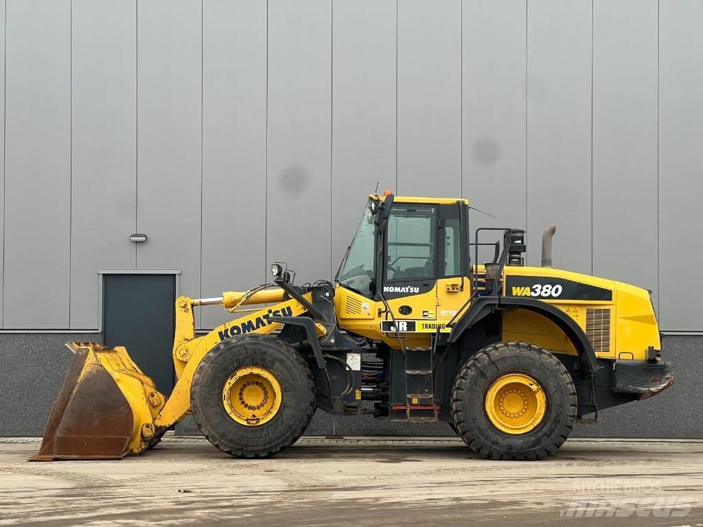 Komatsu WA 380-7 Pás carregadoras de rodas