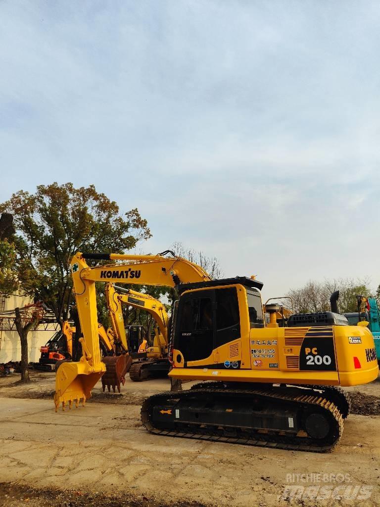 Komatsu PC200 Escavadoras de rastos