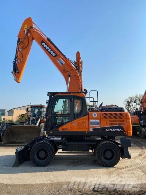 Doosan DX 210 W Escavadoras de rodas