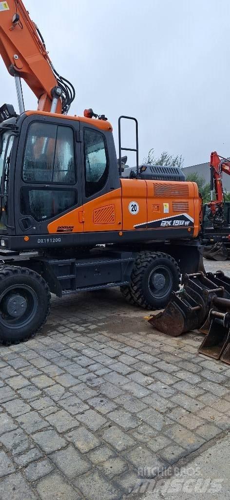Doosan DX 190 W-7 Escavadoras de rodas