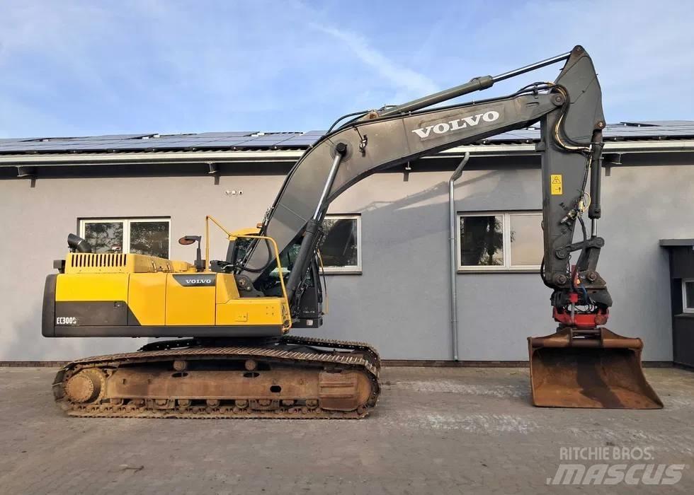 Volvo EC 300 D L Escavadoras de rastos