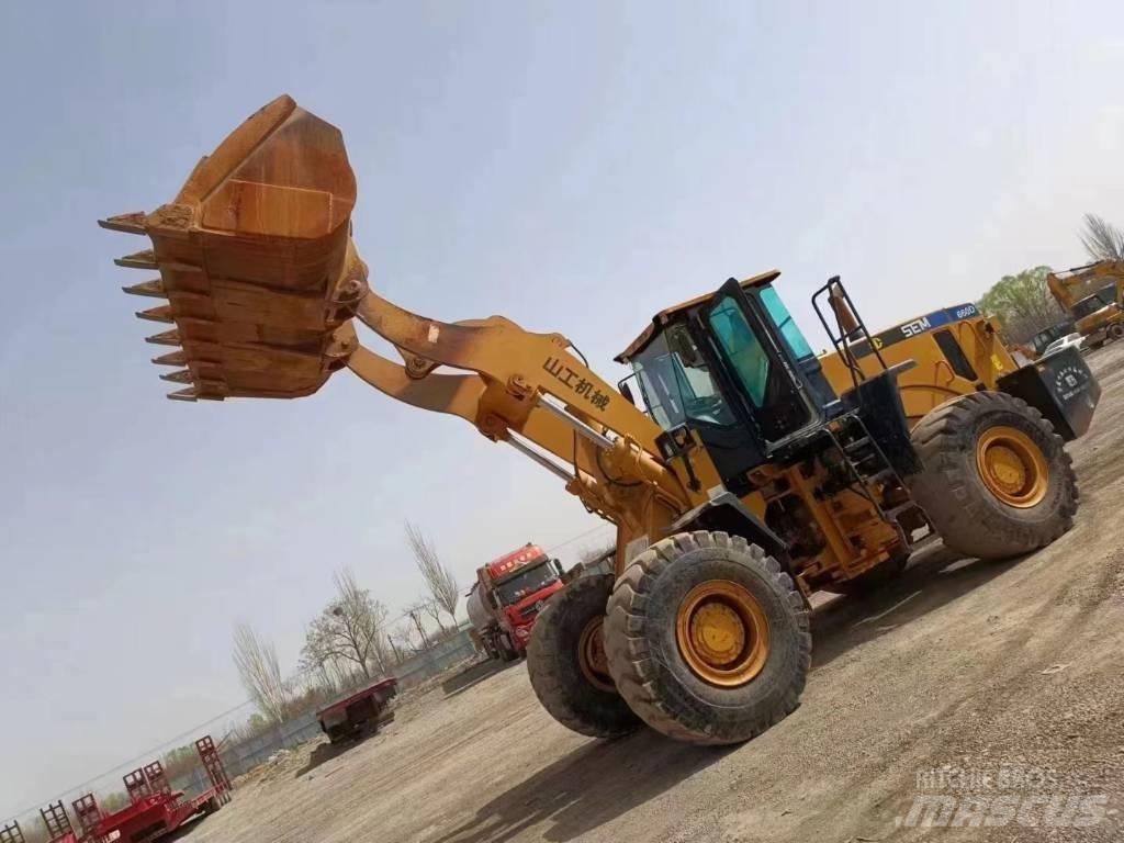 CAT 660D Pás carregadoras de rodas