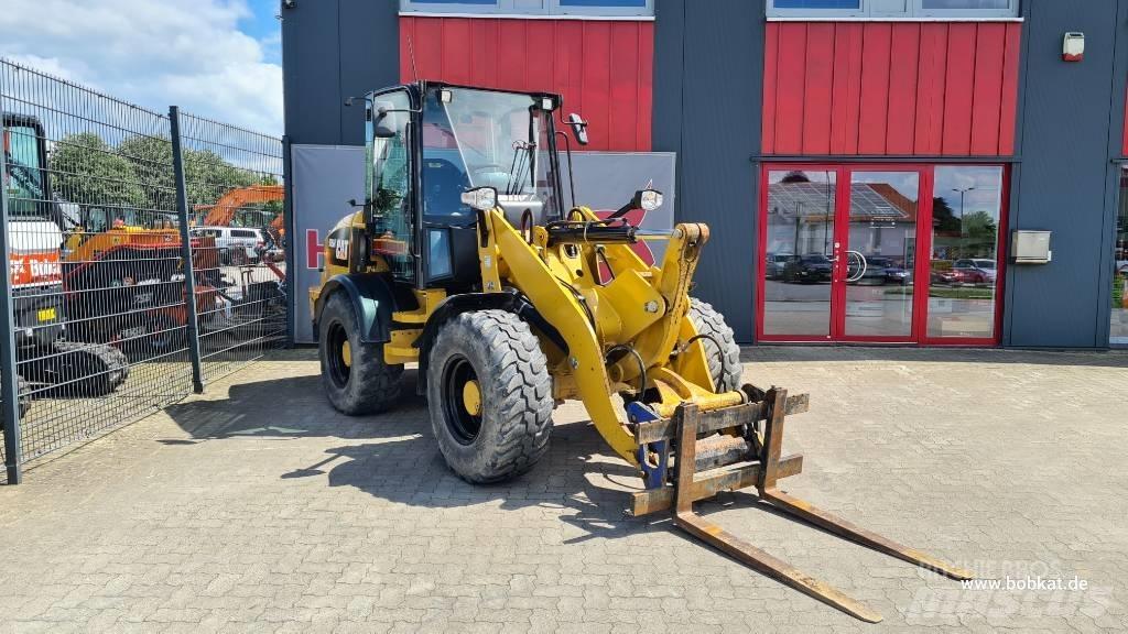 CAT 908 Pás carregadoras de rodas