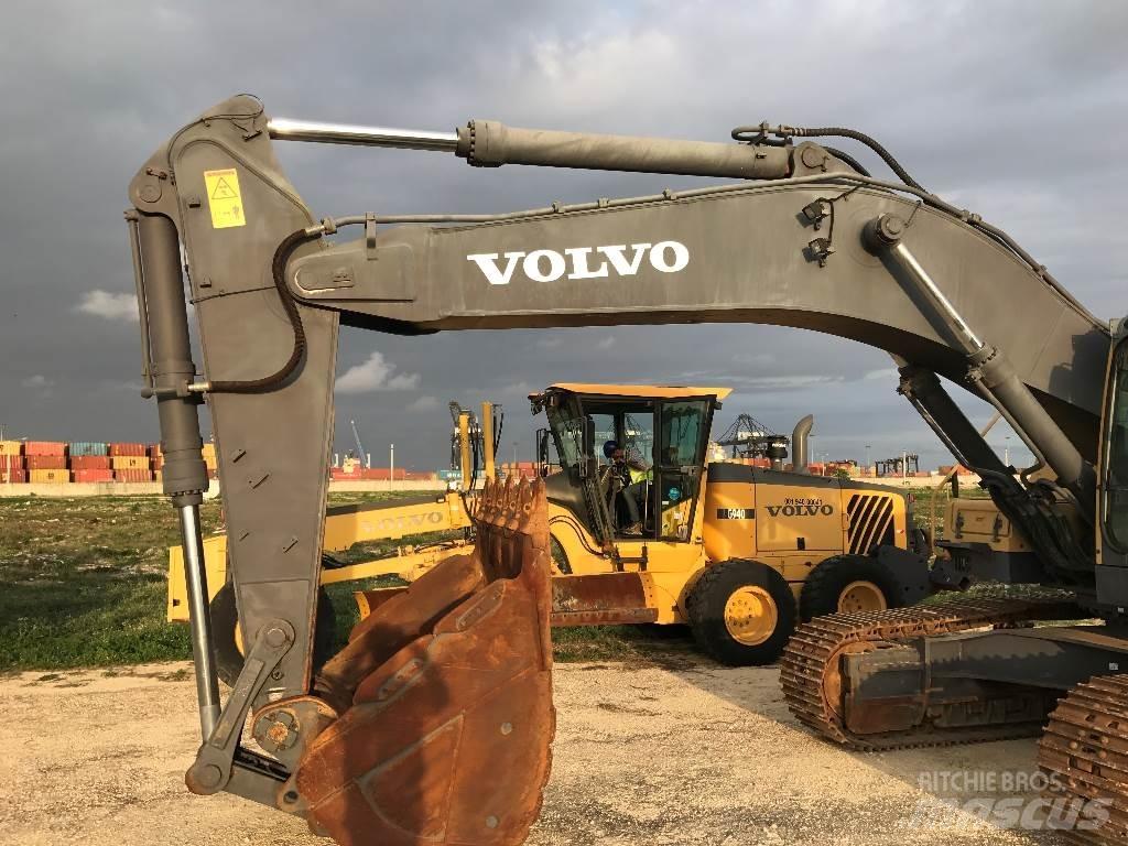 Volvo EC 460 B LC Escavadoras de rastos