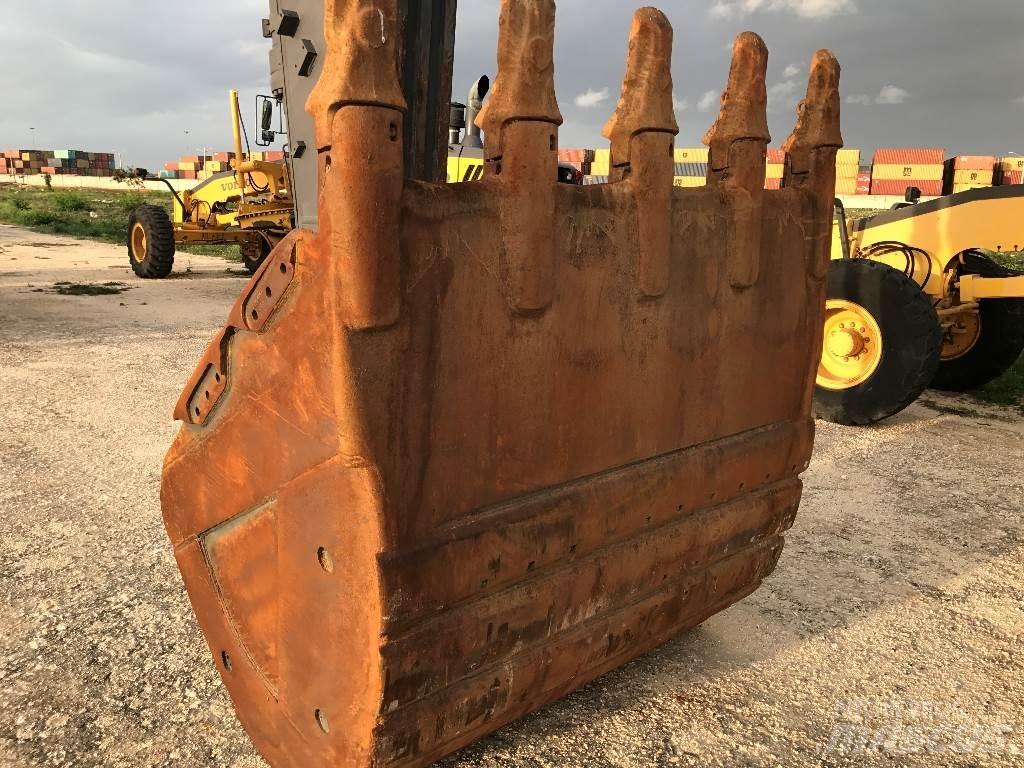 Volvo EC 460 B LC Escavadoras de rastos