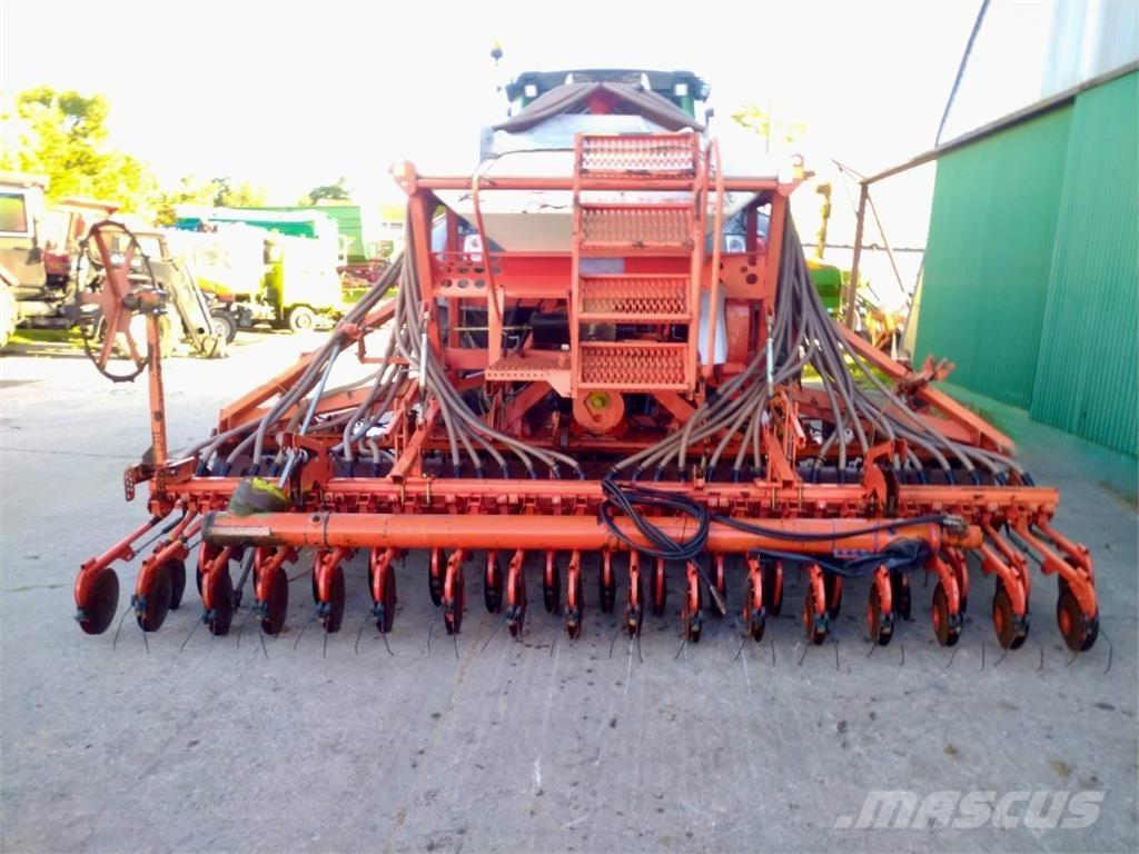 Kuhn Venta TI 450 Perfuradoras combinadas