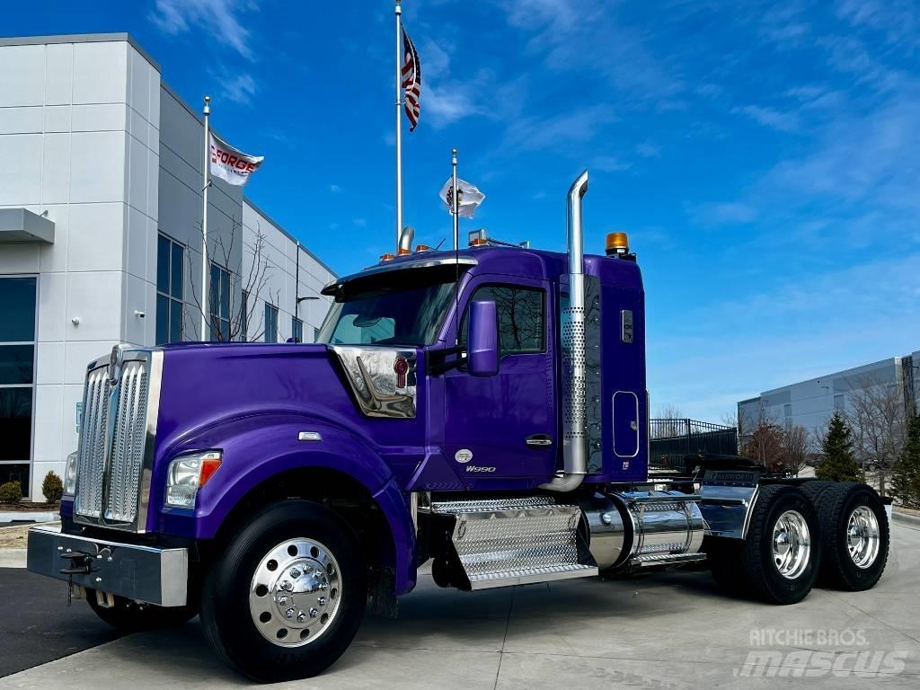 Kenworth W 990 Tractores (camiões)